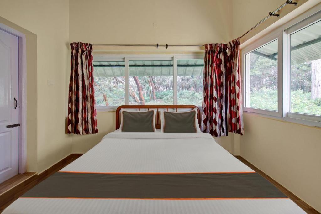 Starlight Hotels Kodai Кодайканал Екстериор снимка